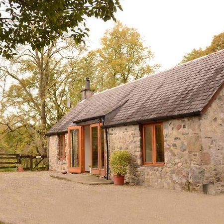 The Cottage Gairlochy Spean Bridge Exterior photo